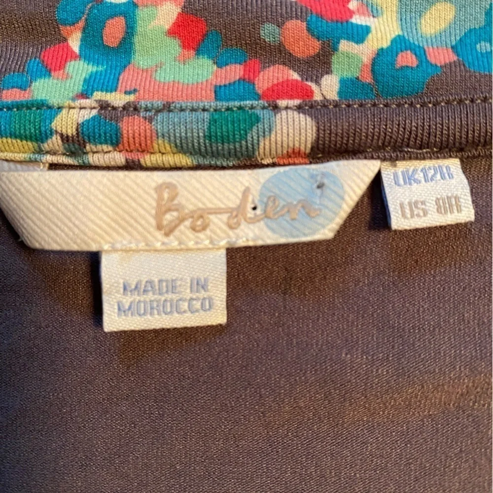 BODEN Jersey V Neck Dress in Cocoa with Bright Floral Design US 8or UK 12 - Picture 3 of 4